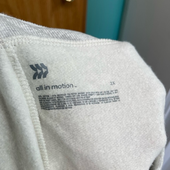 All in Motion Woman’s Heather Grey Sweats 2x NWT - Picture 5 of 8